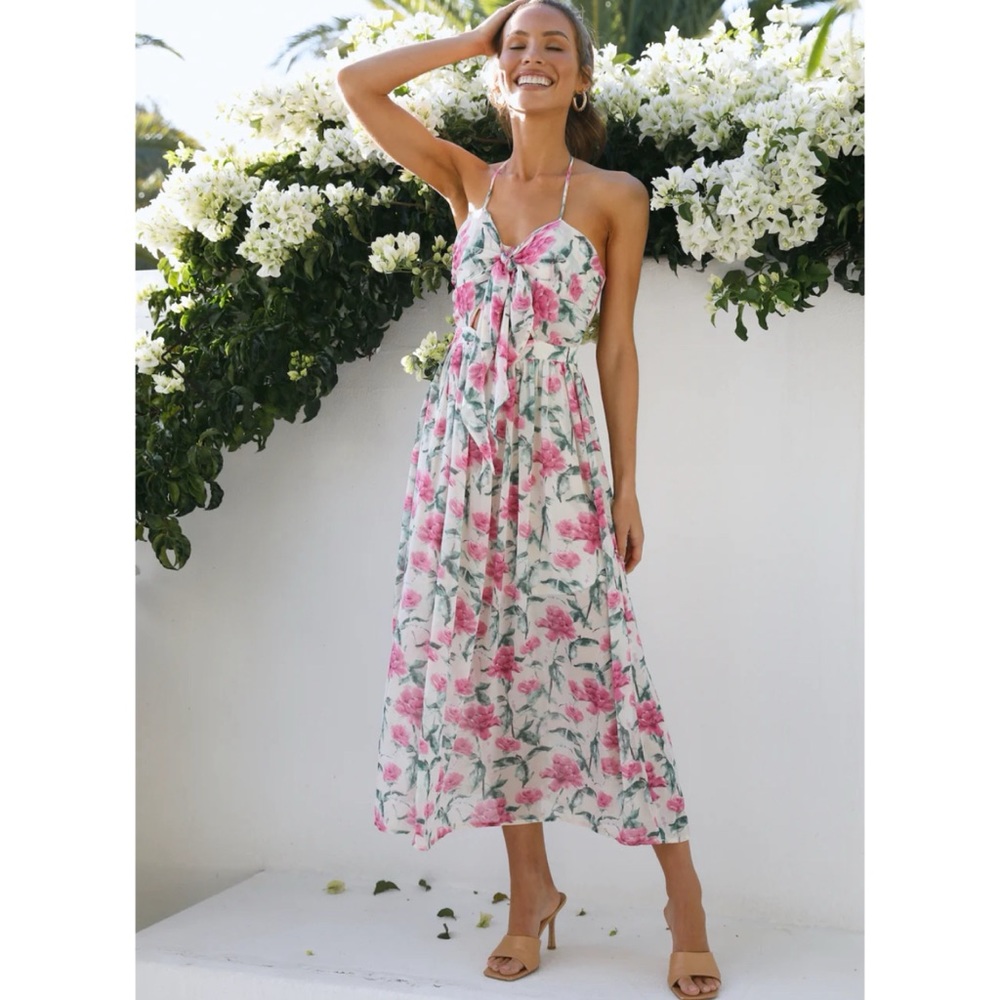 Hello Molly Floral Tune Dress - Picture 1 of 7